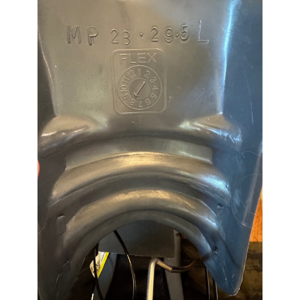 Full Tilt First Chair 8 Ski Boots 28.5 Mondo US 10.5 Three Piece 99mm Flex 8 - Picture 10 of 10